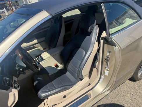 Used 2016 Mercedes-Benz E 400 Cabriolet image 4