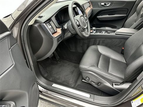Certified 2023 Volvo XC60 B5 Plus w/ Climate Package image 11