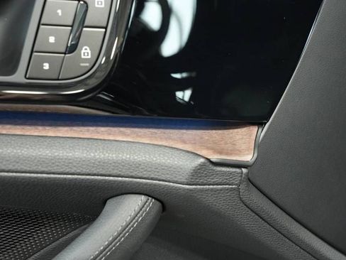 New 2025 Porsche Panamera 4 image 31