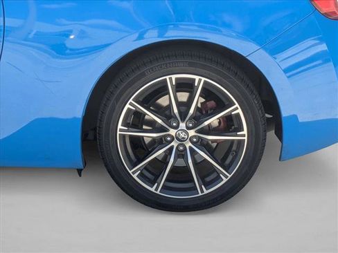 Used 2020 Toyota 86 image 17