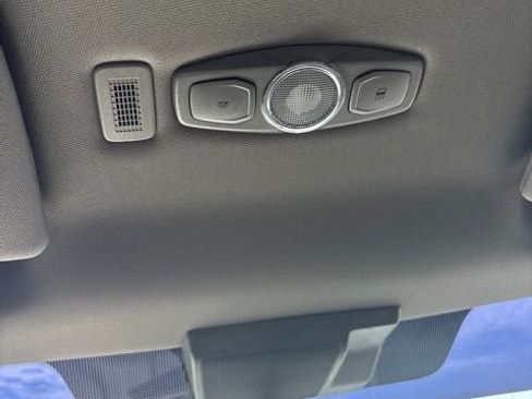 Used 2019 Ford F150 XL w/ Equipment Group 101A Mid AWD/4WD image 18