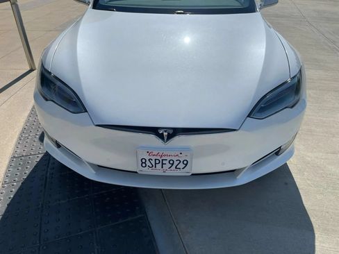 Used 2020 Tesla Model S Long Range Plus AWD/4WD image 52