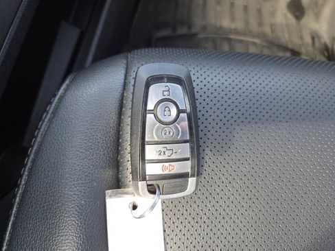 Used 2023 Ford F350 Lariat w/ Lariat Ultimate Package image 39