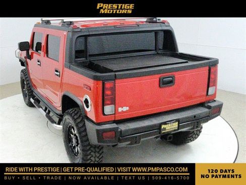 Used 2005 HUMMER H2 SUT w/ Preferred Equipment Group image 17