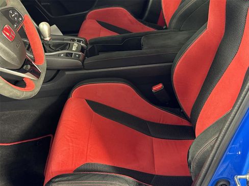 Used 2020 Honda Civic Type R image 11