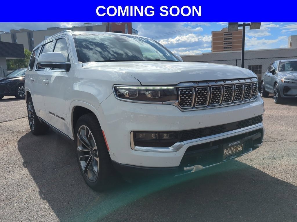 Used 2022 Jeep Grand Wagoneer Series III w/ Rear Seat Video Group 1 AWD/4WD image 1