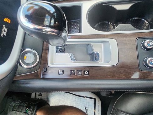 Certified 2020 Nissan Murano Platinum w/ Cargo Package image 20