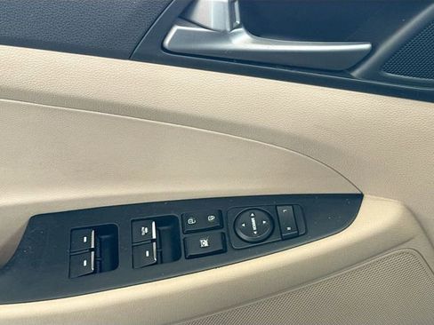 Used 2017 Hyundai Tucson Limited w/ Limited Ultimate Package 03 image 19