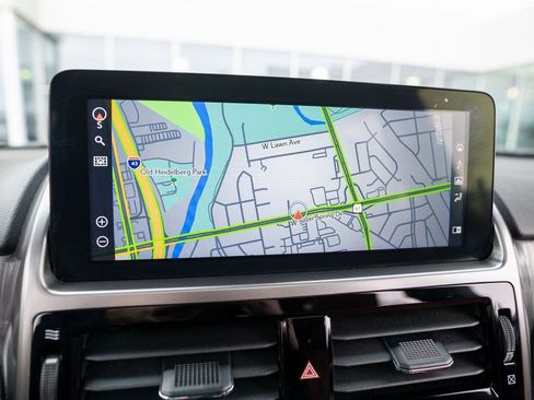 Used 2023 Lexus GX 460 Premium image 26