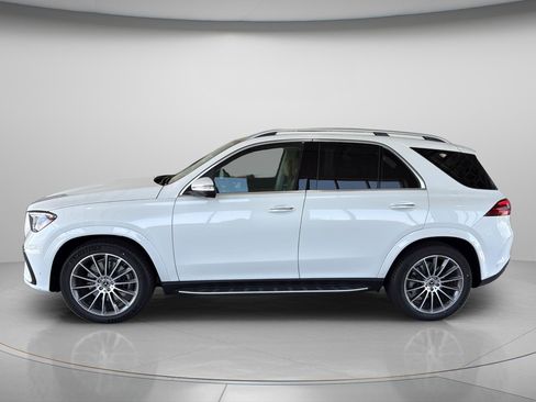 New 2026 Mercedes-Benz GLE 450 4MATIC image 3
