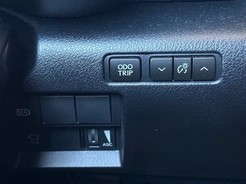 Used 2025 Lexus IS 350 F Sport w/ Navigation Package RWD image 30