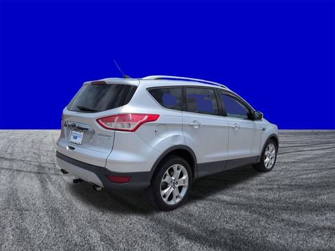 Used 2014 Ford Escape Titanium FWD image 4