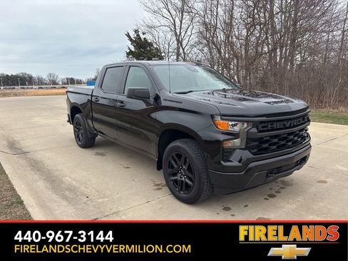 Used 2022 Chevrolet Silverado 1500 Custom w/ LPO, Dark Essentials Package image 11