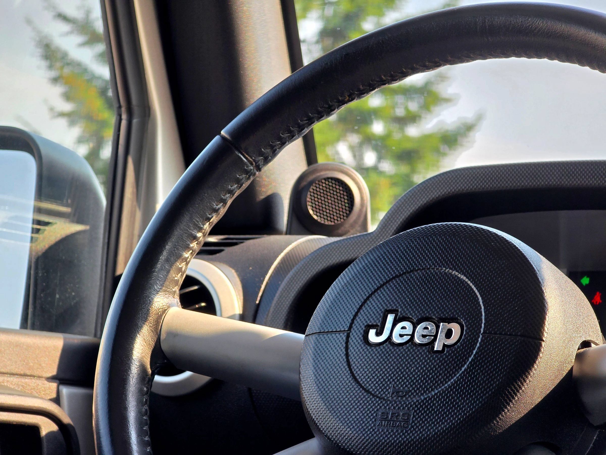 Used 2008 Jeep Wrangler Unlimited Sahara AWD/4WD image 18