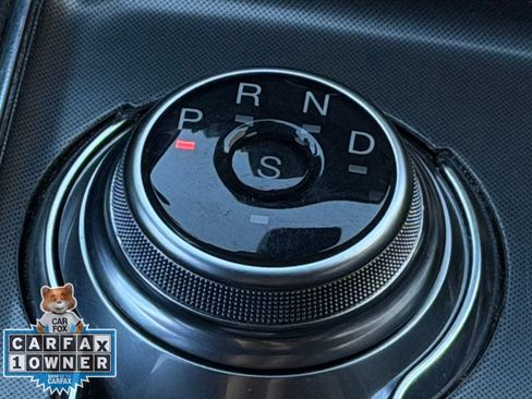 Used 2022 Ford Edge ST-Line image 17