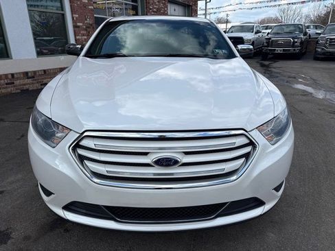 Used 2013 Ford Taurus Limited image 2
