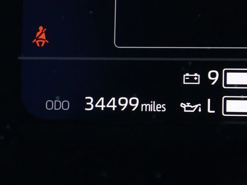 Used 2024 Toyota Tundra Limited image 34