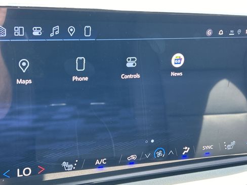 New 2026 Chevrolet Traverse LT w/ Sun and Wheel Package image 69