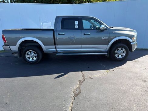 Used 2013 RAM 2500 Laramie AWD/4WD image 2