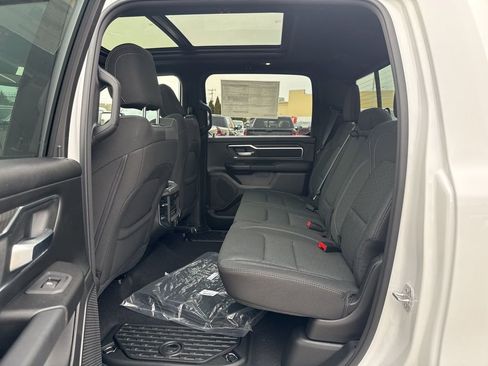 New 2026 RAM 1500 4x4 Crew Cab image 24