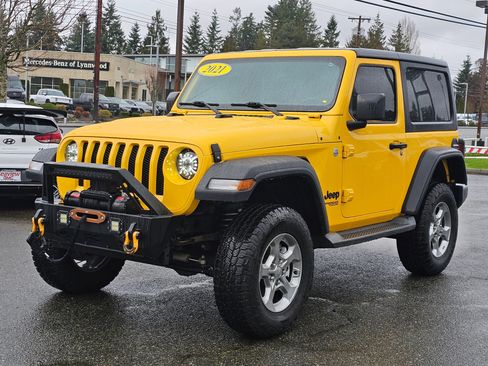 Used 2021 Jeep Wrangler Sport S image 3