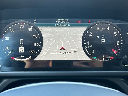 Used 2022 Land Rover Defender 110 Trophy Edition image 31