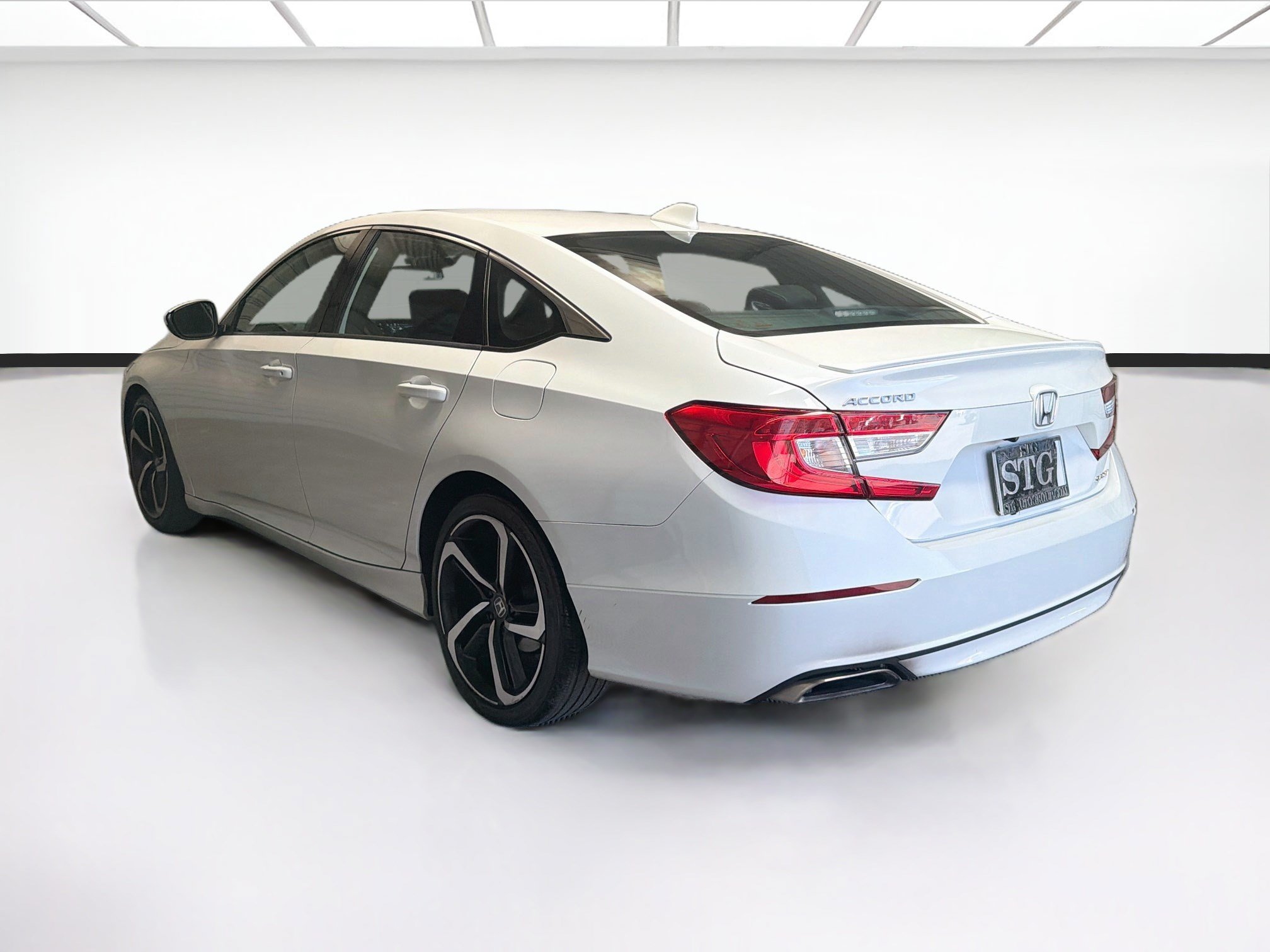 Used 2020 Honda Accord Sport image 6