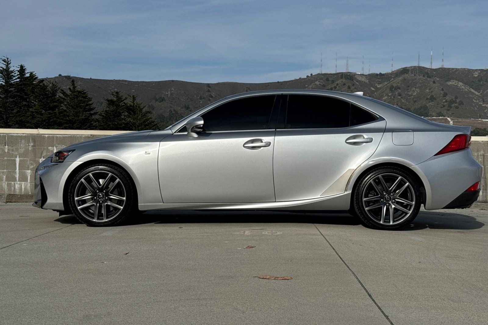Used 2017 Lexus IS 200t F Sport RWD image 2