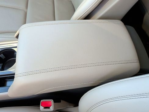 Used 2024 Lincoln Corsair Reserve w/ Equipment Group 201A image 28