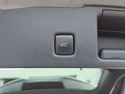 Used 2024 Ford Escape ST-Line FWD image 31