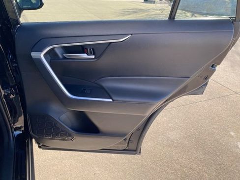 Certified 2024 Toyota RAV4 SE w/ Convenience Package image 21