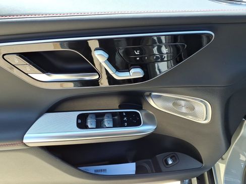 New 2026 Mercedes-Benz GLC 43 AMG 4MATIC image 12