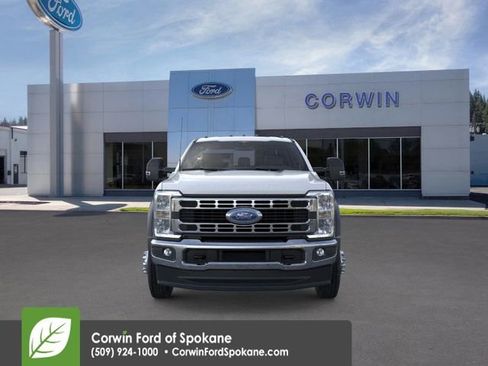 New 2025 Ford F550 4x4 Regular Cab Super Duty w/ XL Chrome Package image 8