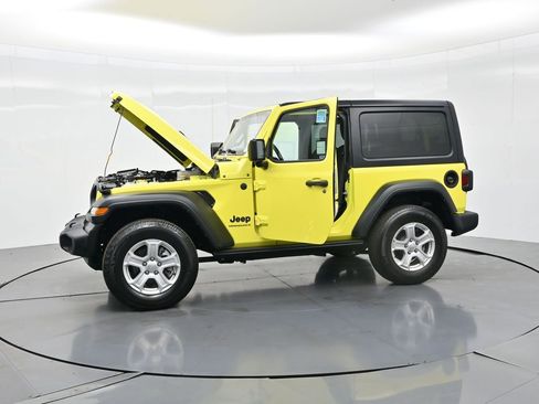 Used 2023 Jeep Wrangler Sport S image 43