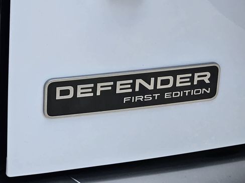 Certified 2023 Land Rover Defender 130 First Edition image 13
