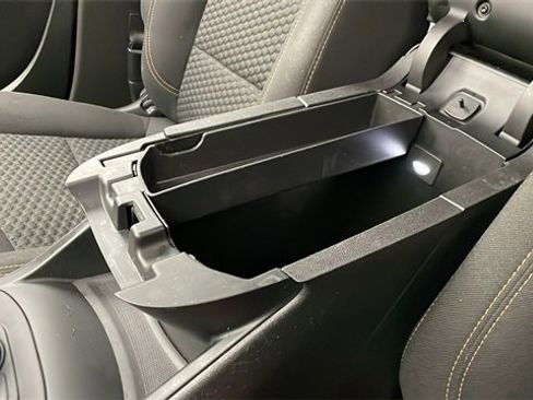 Used 2021 GMC Terrain SLE w/ Driver Convenience Package image 27