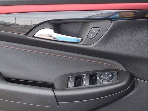 Used 2024 Chevrolet TrailBlazer RS w/ Driver Confidence Package image 19