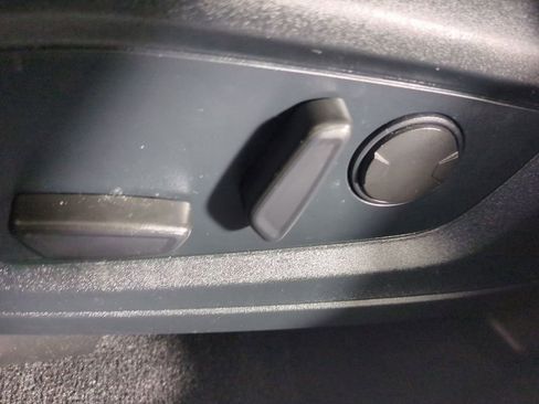 Used 2021 Ford Explorer Limited w/ Hybrid Equipment Group 310A image 23