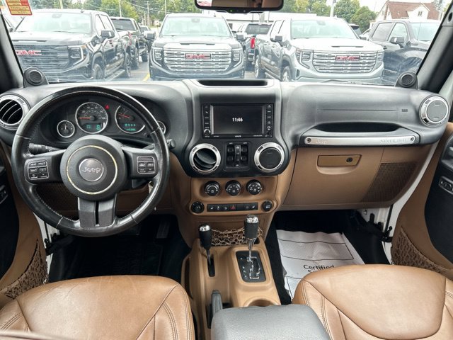 Used 2013 Jeep Wrangler Unlimited Sahara w/ Connectivity Group AWD/4WD image 20