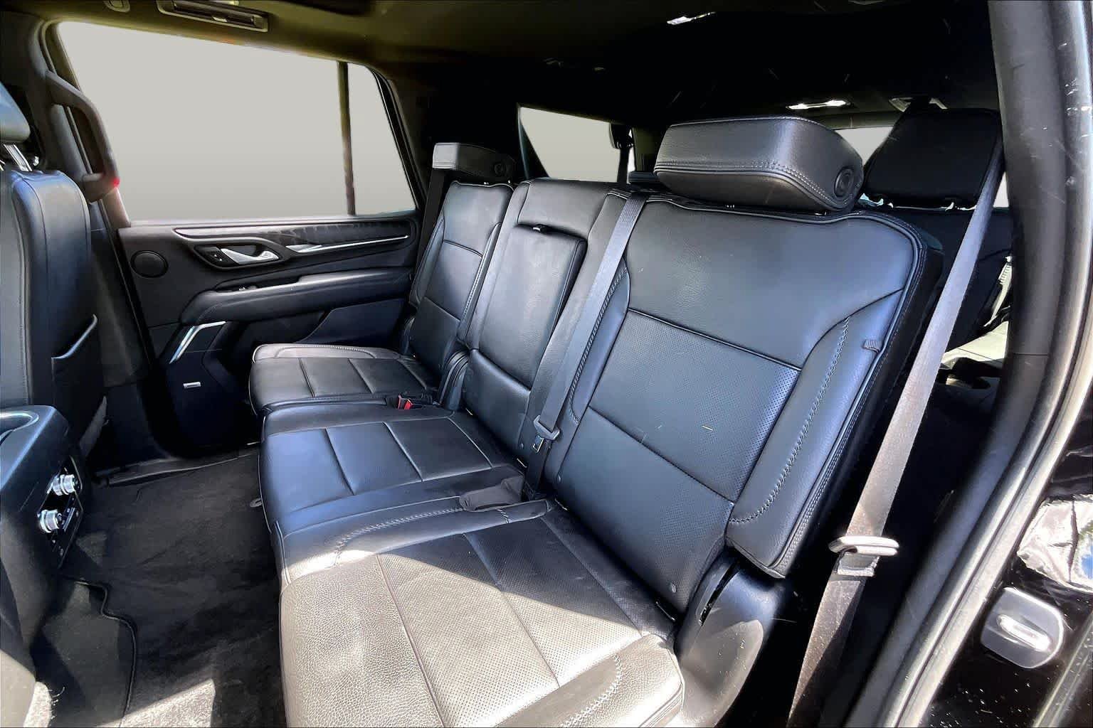 Used 2022 GMC Yukon Denali AWD/4WD image 26