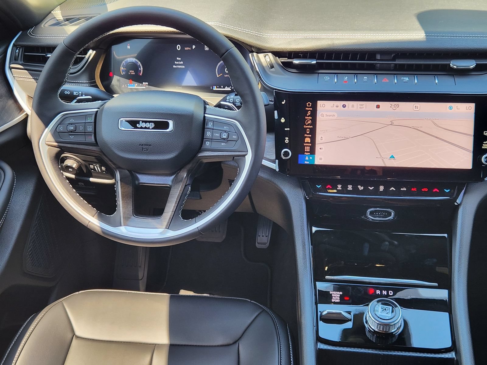 New 2026 Jeep Grand Cherokee Limited AWD/4WD image 38