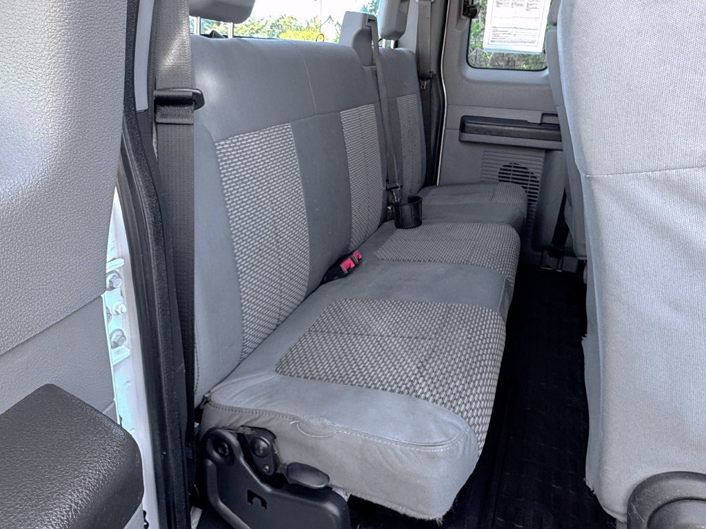 Used 2015 Ford F250 XL w/ Power Equipment Group AWD/4WD image 21