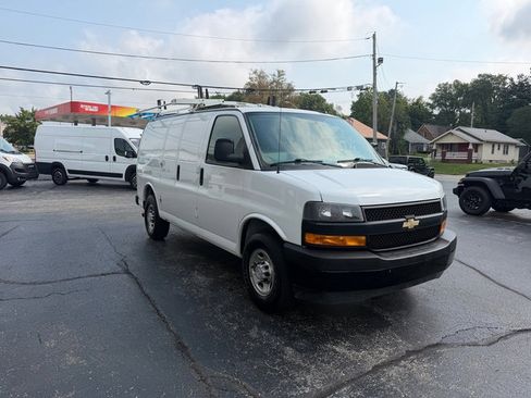 Used 2020 Chevrolet Express 2500 w/ Communications Package RWD image 6