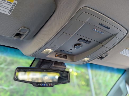 Used 2019 Chevrolet Tahoe LT image 33