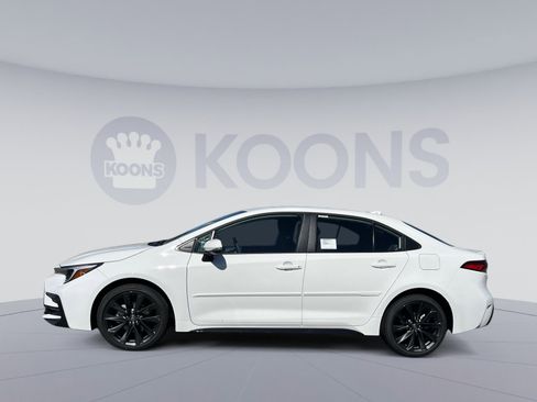 New 2026 Toyota Corolla SE image 2