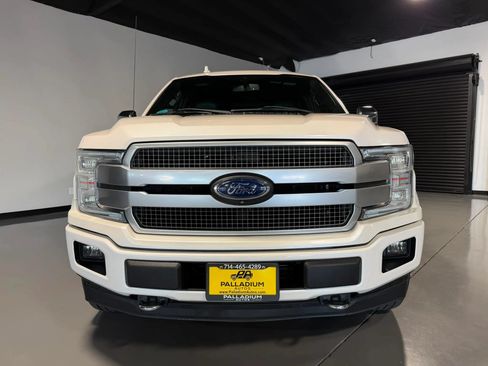 Used 2018 Ford F150 Platinum w/ Equipment Group 701A Luxury AWD/4WD image 2