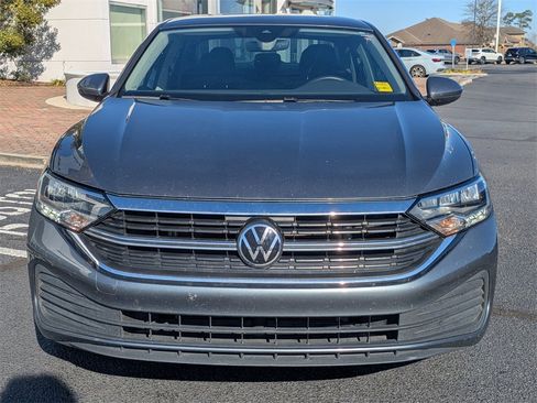 Used 2024 Volkswagen Jetta S image 9