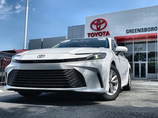 Used 2025 Toyota Camry LE FWD image 1