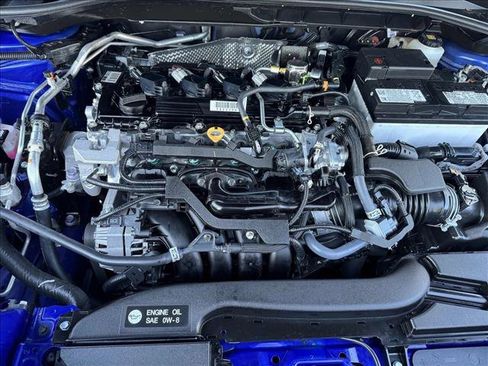 Certified 2025 Toyota Corolla Cross XLE image 20