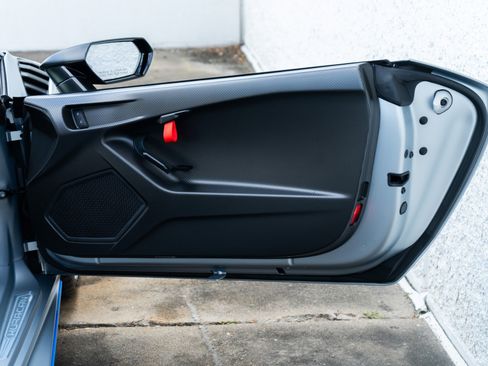 Used 2023 Lamborghini Huracan STO image 36